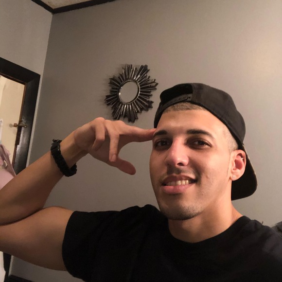 Meet your Posher, Michael - Picture 1 of 1